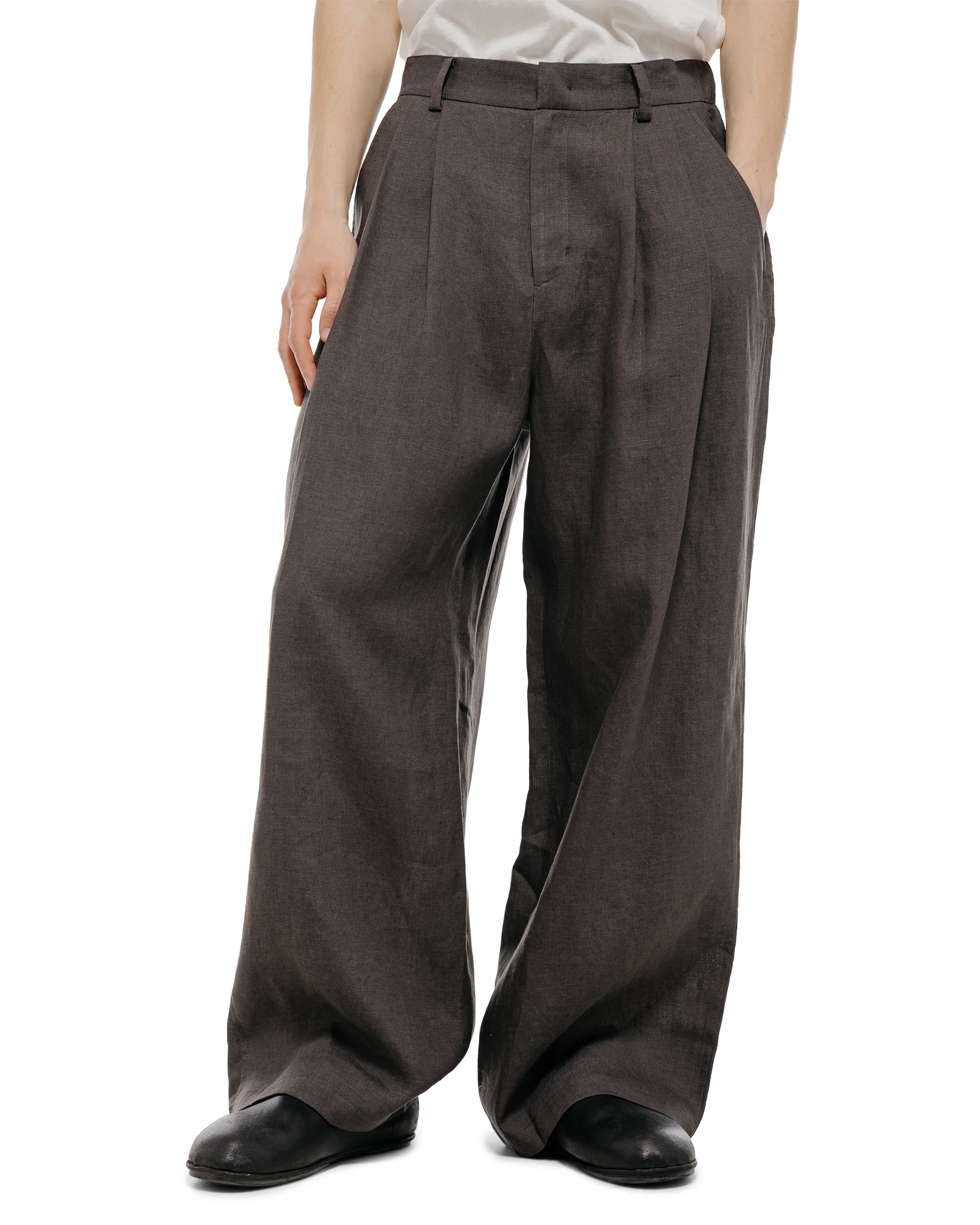 Amomento Linen Two Tuck Wide Pants Khaki Grey - Image 2