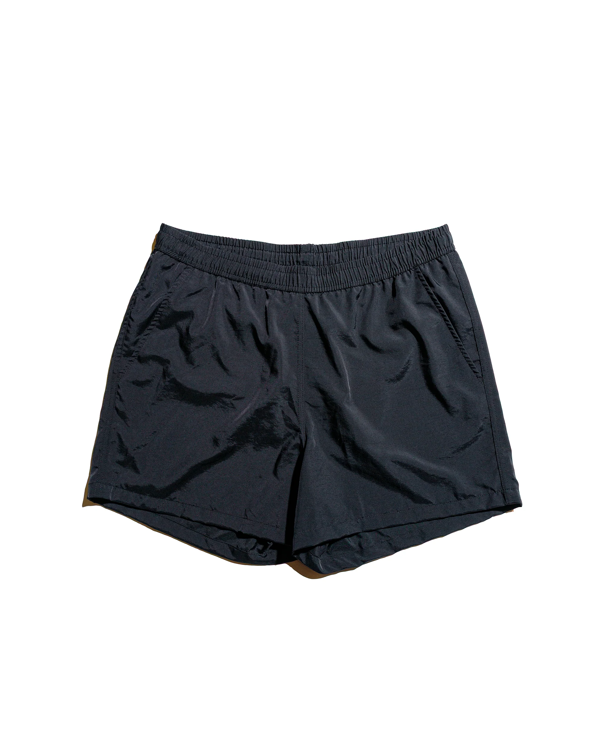 Bather Iridescent Black Modern Trunk