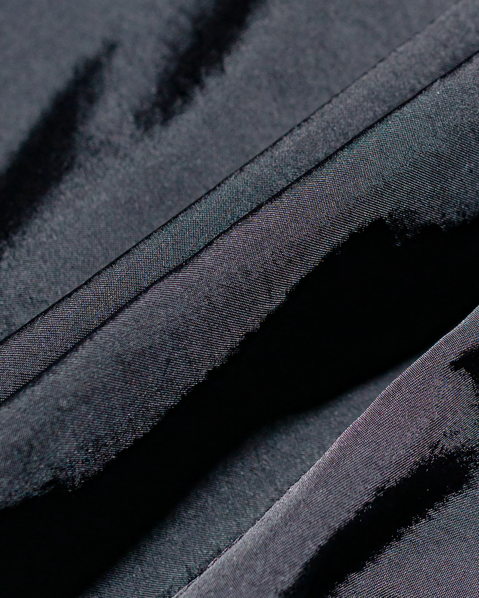 Bather Iridescent Black Modern Trunk - Image 6