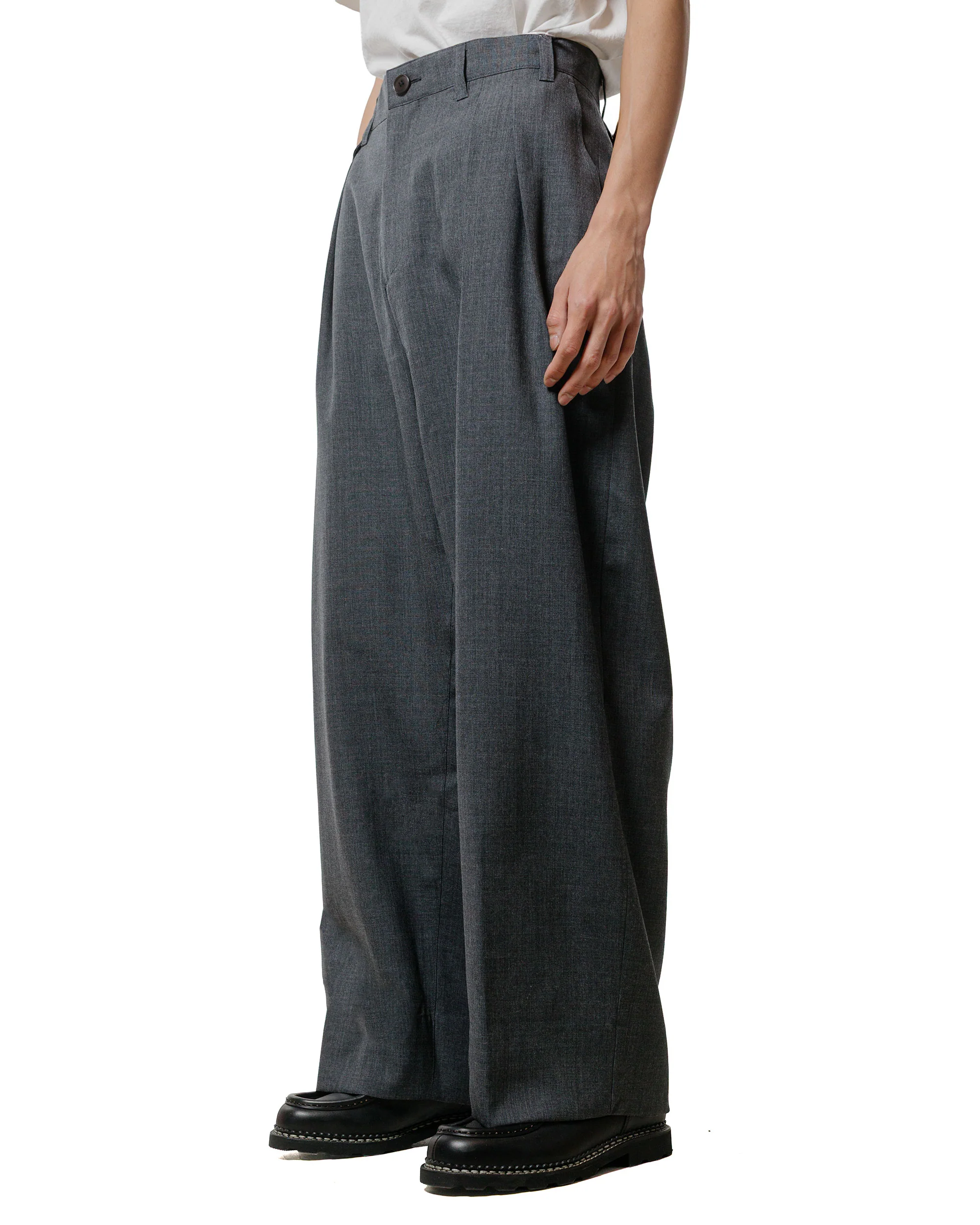 Beams Plus Studio Nicholson Alvy Double Pleat Pant Charcoal - Image 2