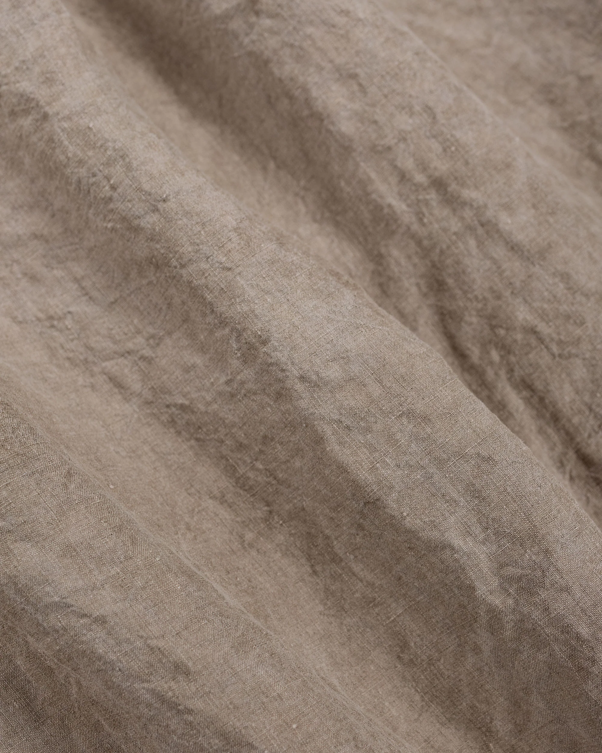 evan kinori Flat Hem Shirt Cold Dyed Hemp Dark Beige - Image 6