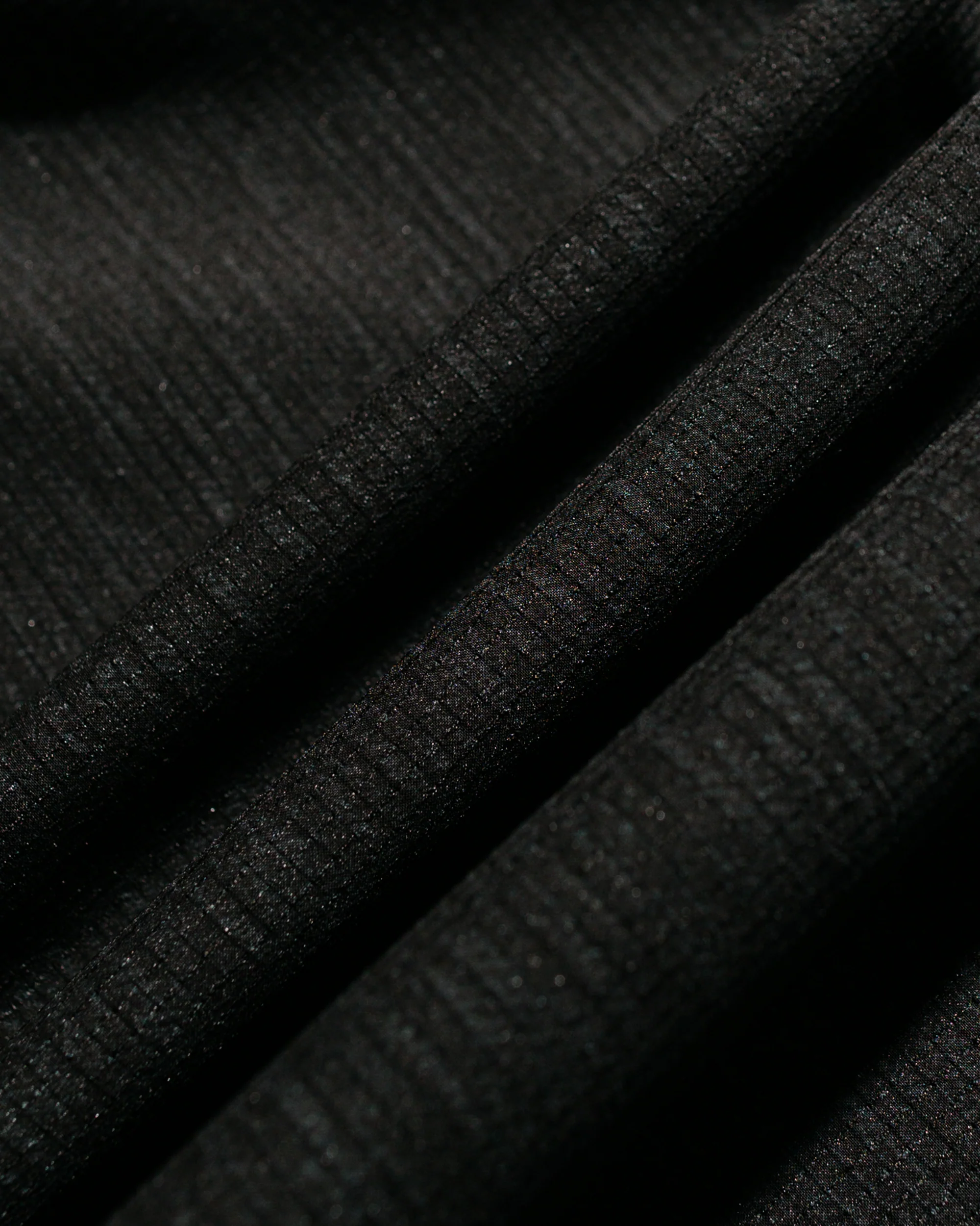 Found Feather Tech Sleeping Shirt Dot AIR Slub Linen Black - Image 6