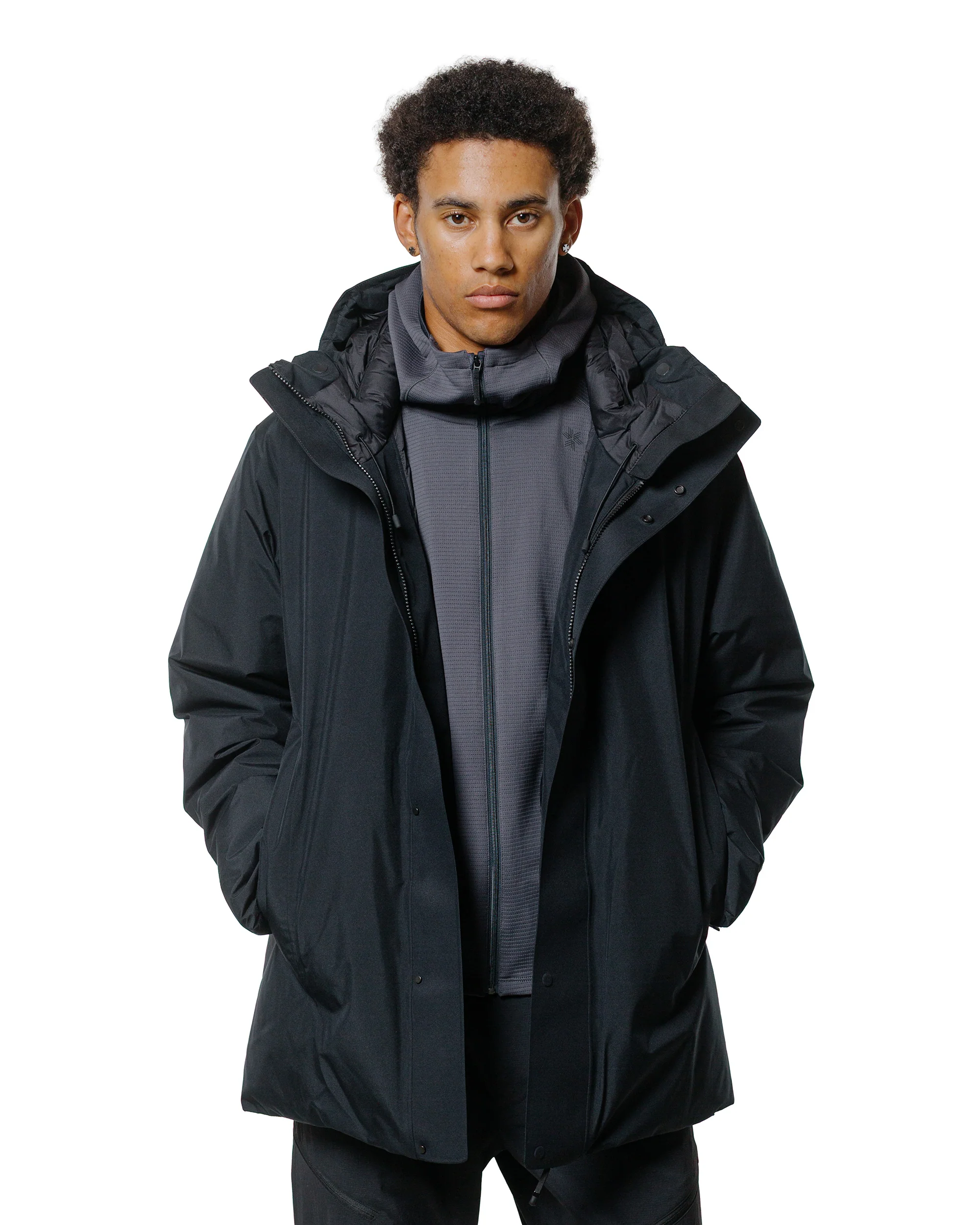 Goldwin GORE-TEX Snow Range Down M/L Jacket - Image 2