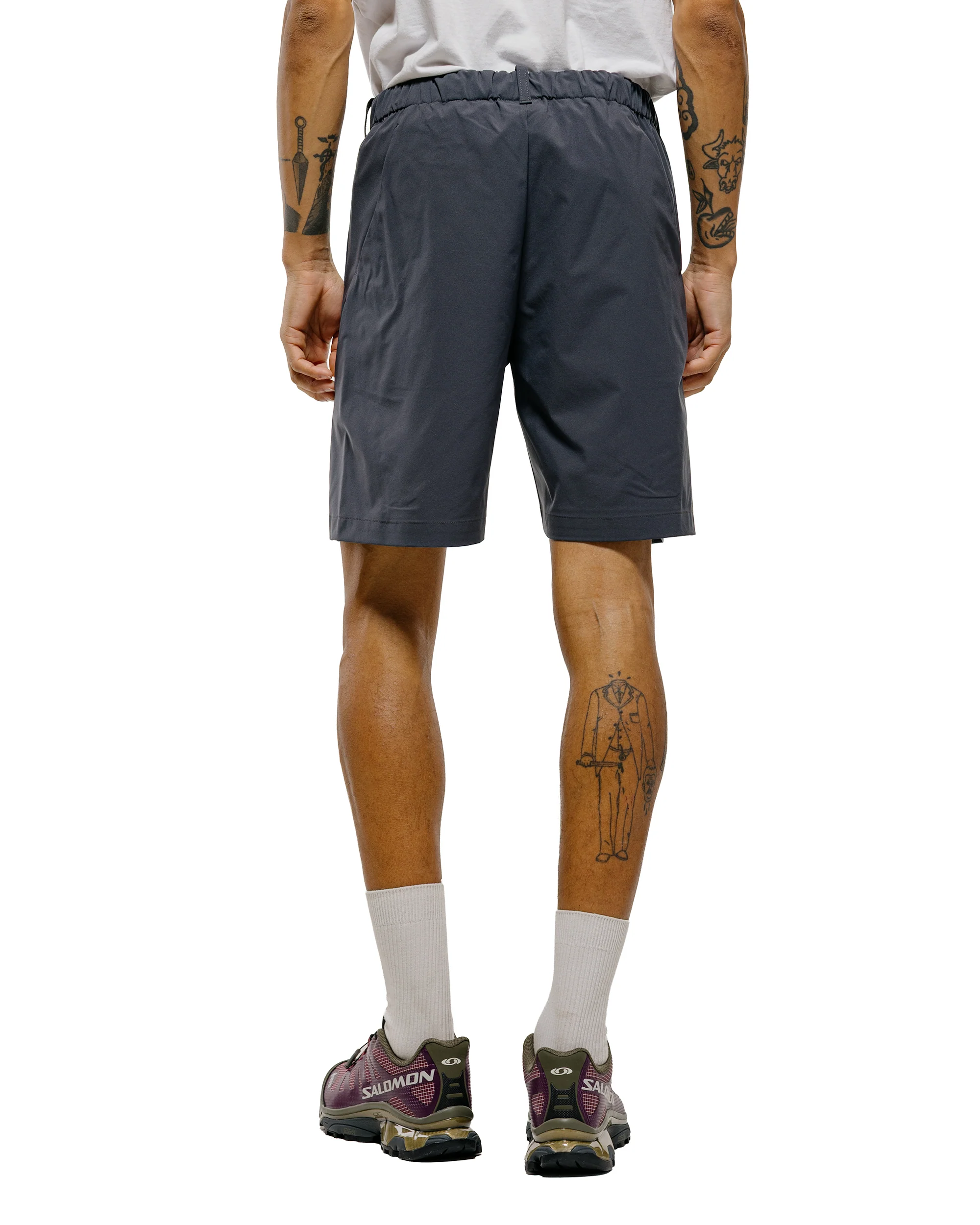 Goldwin One Tuck Light Stretch Shorts Ebony Gray - Image 3