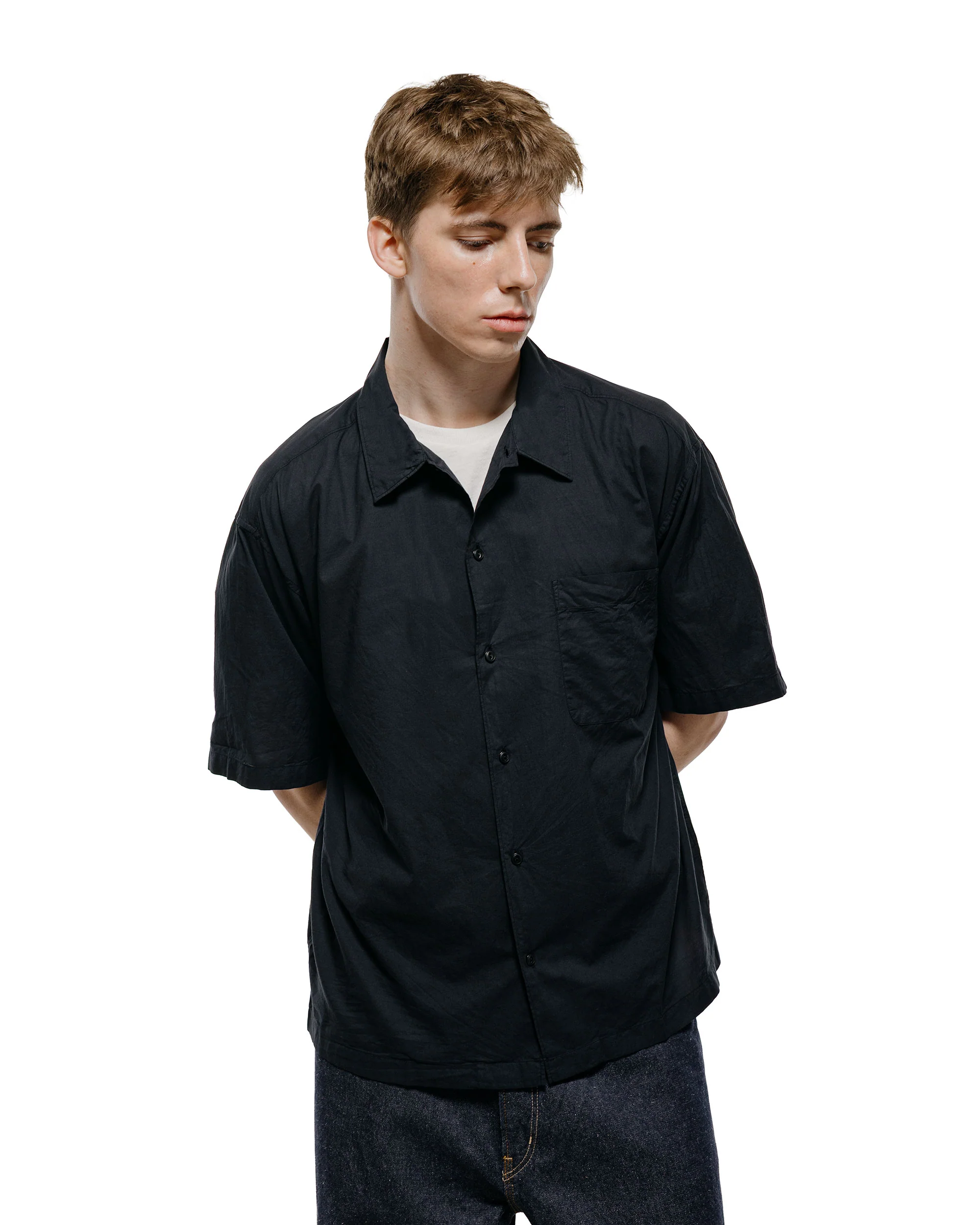 Merz B. Schwanen SHIRT09LP Unisex Short Sleeve Cotton Poplin Shirt Deep Black - Image 2