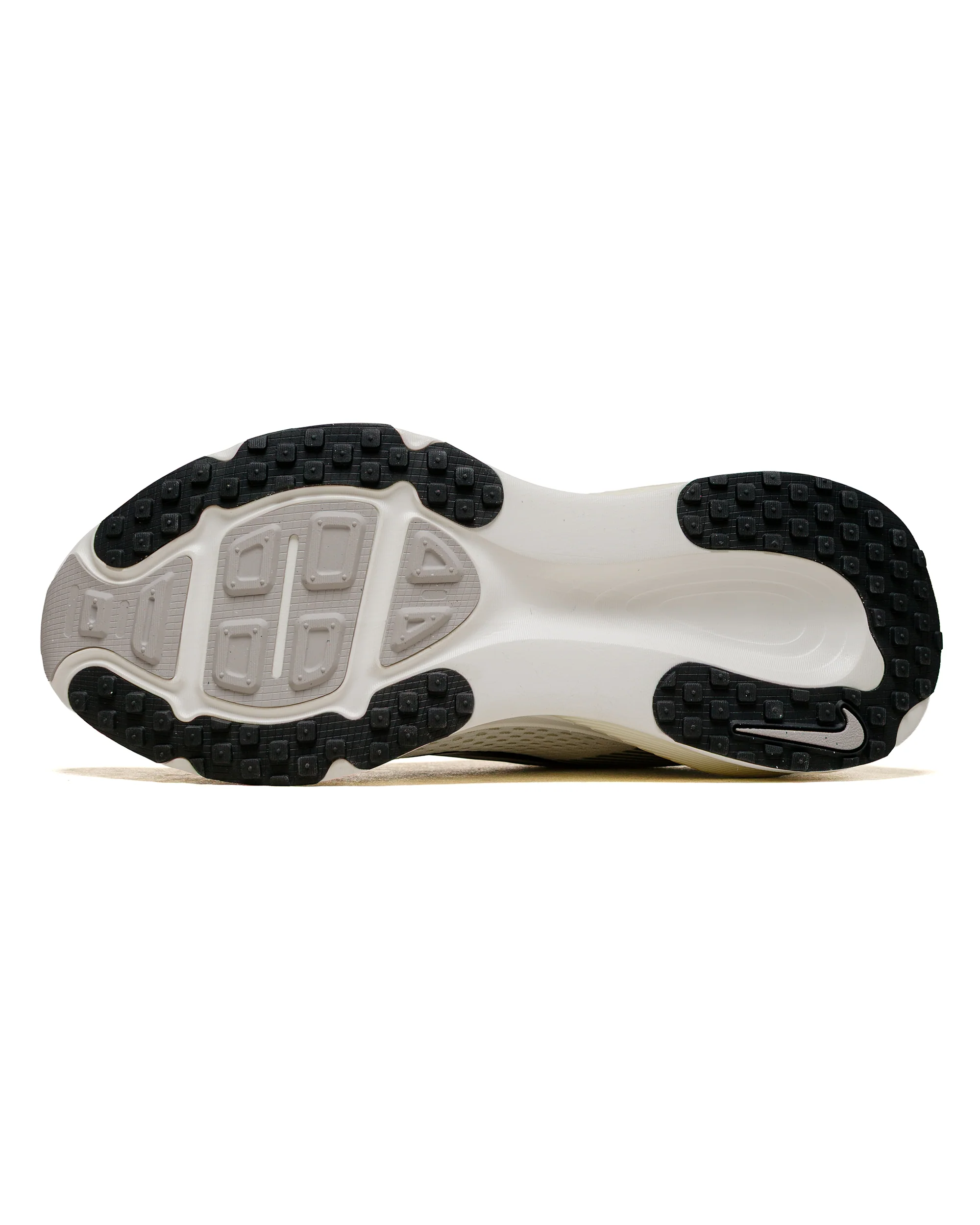 Nike Vomero 18 Summit White/Coconut Milk - Image 5