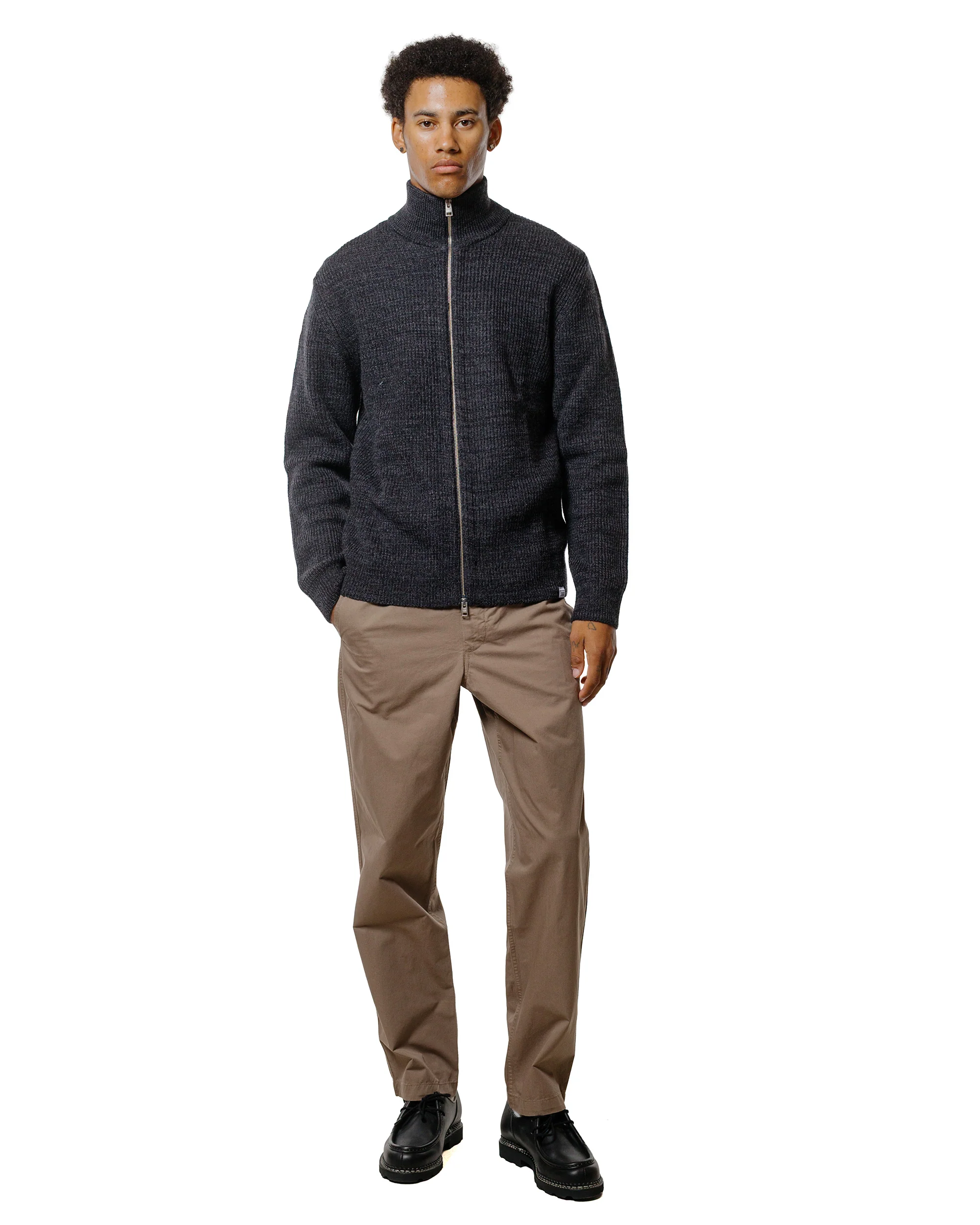 Norse Projects Ezra Regular Mineral Dyed Fine Twill Trousers Walnut - Image 4