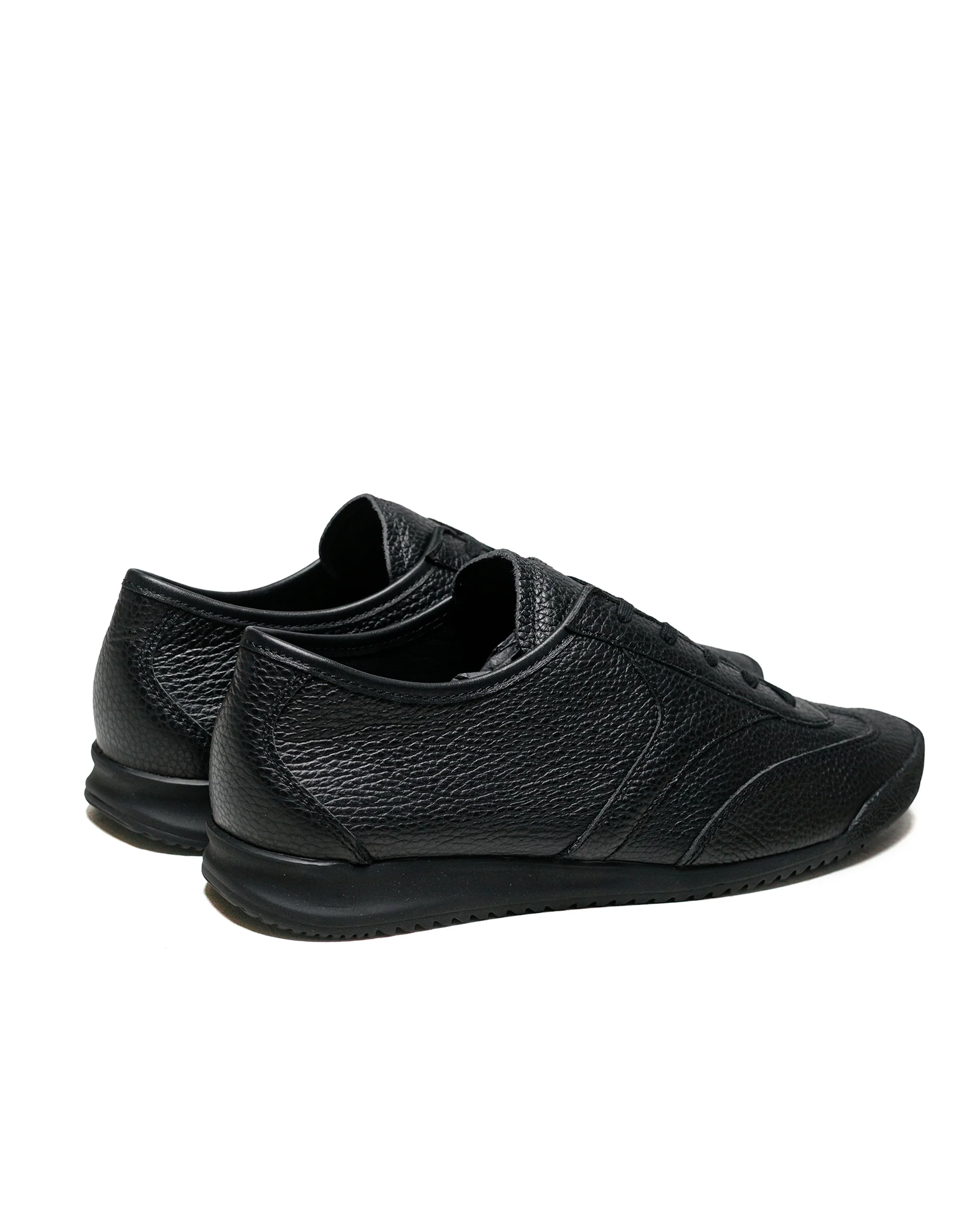 Reproduction of Found Lady White Co. Trainer Black - Image 3