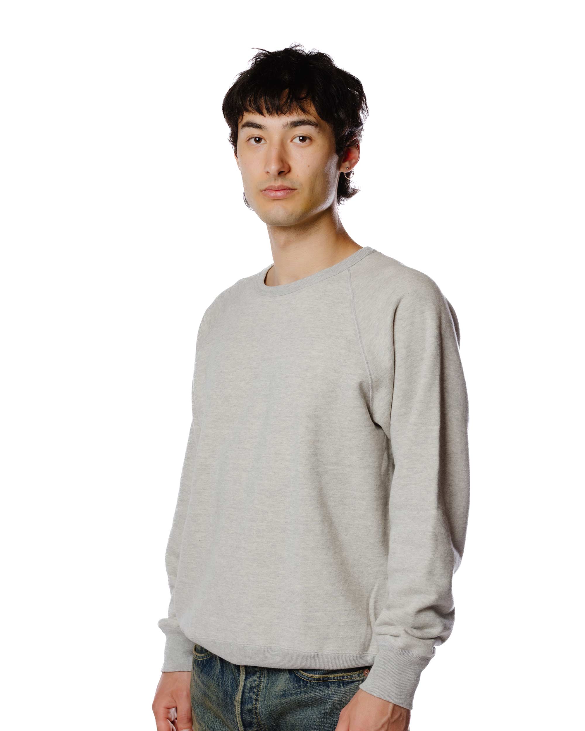 The Real McCoy's MC21018 9oz. Loopwheel Raglan Sleeve Sweatshirt Ash Grey - Image 3